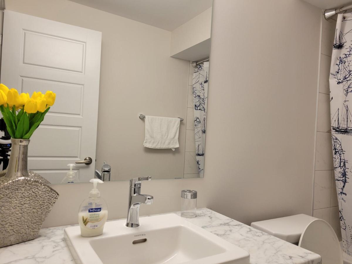 Clementina Suite Ottawa Extérieur photo